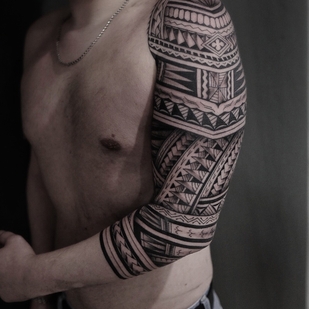 Negro Polinesio tatuaje en Manga #96540 | Tattoo Artist maksim kokin