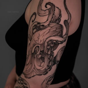 Femenino Negro Gráfico tatuaje #92332 | Tattoo Artist Igor Hacayuk