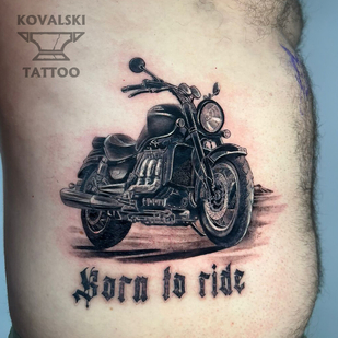 Masculino Negro y Gris Realismo tatuaje en Lado #96173 | Tattoo Artist Vladimir Kovalevskiy