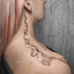 Femenino Negro Abstracto tatuaje en Hombro #95520 | Tattoo Artist Elena Korobova