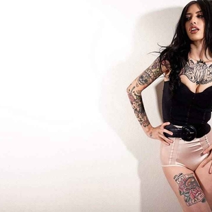 🔥 Photos sexy, portfolio de mannequin  #6549 Modèle de tatouage Karla Blackburn