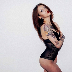 🔥 Photos sexy, portfolio de mannequin  #6097 Modèle de tatouage Jackie Janzer