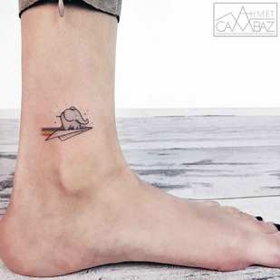 Femme Couleur Miniature tatouage #15542 | Artiste tatoueur Ahmet Cambaz