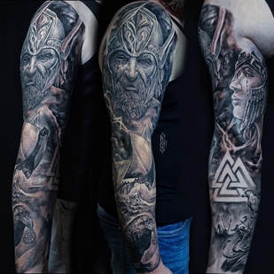 tatouage #38485 | Artiste tatoueur Evgeniy Serdyuk
