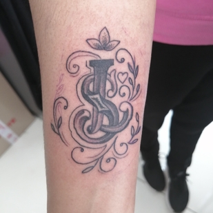 tatouage #46636 | Artiste tatoueur red webz tattoo studio