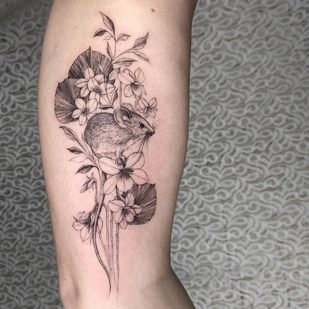 tatouage #47076 | Artiste tatoueur Lyria Flora la moon