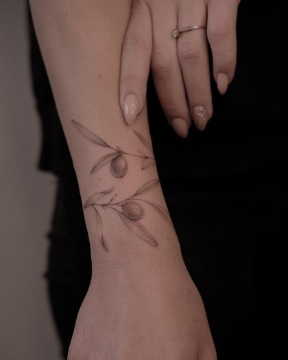 Idées de Tatouage # Artiste tatoueur Anna anhen_tattoo