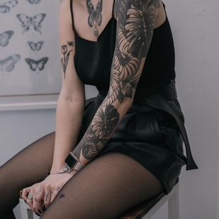 tatouage #48893 | Artiste tatoueur Dora Larina