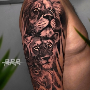 tatouage #61583 | Artiste tatoueur Radion Zinyatov