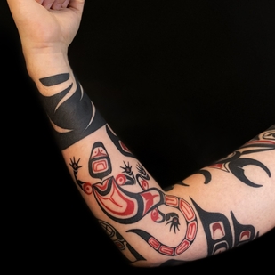 Homme Couleur Tribal tatouage sur Avant-bras #62834 | Artiste tatoueur Maxim Desnev