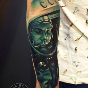 tatouage #7084 | Artiste tatoueur Nikita Kuzmenko