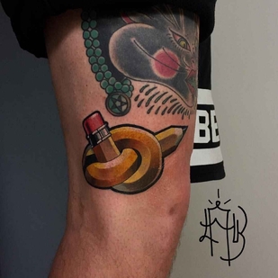 tatouage #7063 | Artiste tatoueur Lesha Lauz