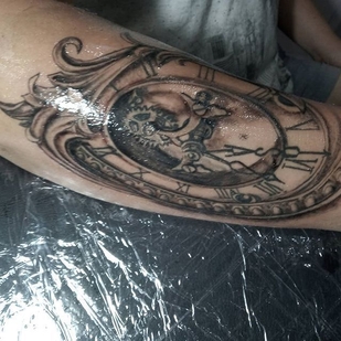 tatouage #34906 | Artiste tatoueur Roman Sniatovskyi