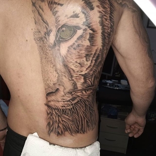 tatouage #34899 | Artiste tatoueur Roman Sniatovskyi