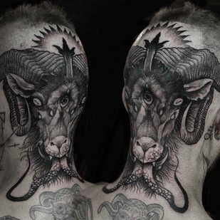 tatouage #8916 | Artiste tatoueur Rob Borbas