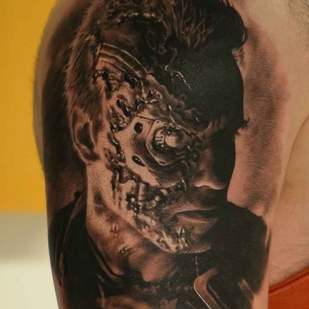 tatouage #8019 | Artiste tatoueur Den Yakovlev