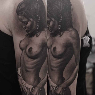 tatouage #8052 | Artiste tatoueur Den Yakovlev