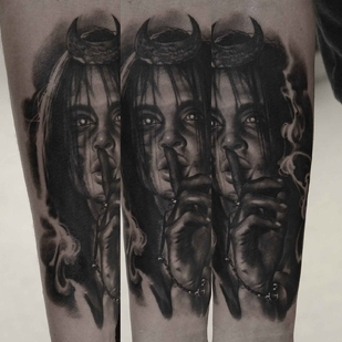 tatouage #8064 | Artiste tatoueur Den Yakovlev