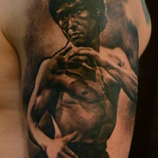 tatouage #8070 | Artiste tatoueur Den Yakovlev