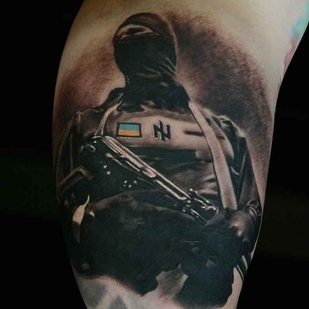 tatouage #8090 | Artiste tatoueur Den Yakovlev