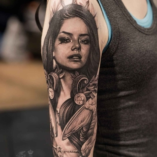 tatouage #10104 | Artiste tatoueur Sasha Sorsa
