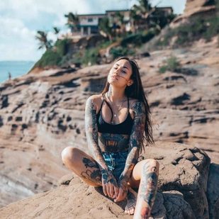 🔥 Photos sexy, portfolio de mannequin  #17720 Modèle de tatouage Michelle Maron