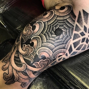 tatouage #29238 | Artiste tatoueur Deryn Twelve