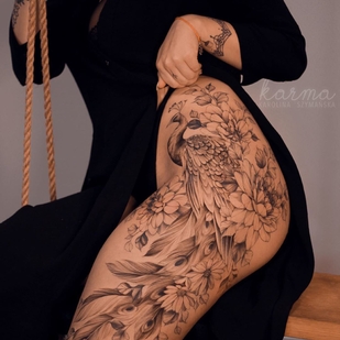Femme Noir Botanique tatouage #35530 | Artiste tatoueur Karolina Szymańska