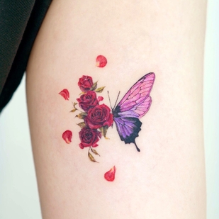 Femme Couleur Miniature tatouage sur Épaule #53419 | Artiste tatoueur Tilda Tattoo