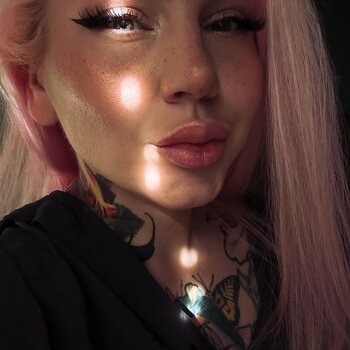 Artiste tatoueur Oksana Lukianenko