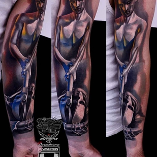 tatouage #10304 | Artiste tatoueur Tomasz TOFI Torfinski