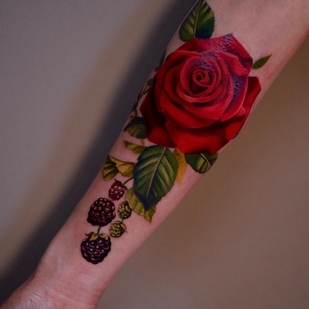 Femme Couleur Réalisme tatouage sur Avant-bras #66201 | Artiste tatoueur PONY WAVE