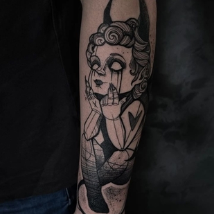 tatouage #66529 | Artiste tatoueur Weeping Hyena