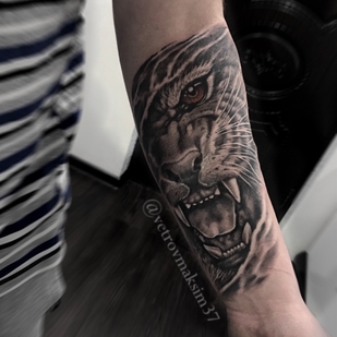 tatouage #66691 | Artiste tatoueur Maxim Vetrov