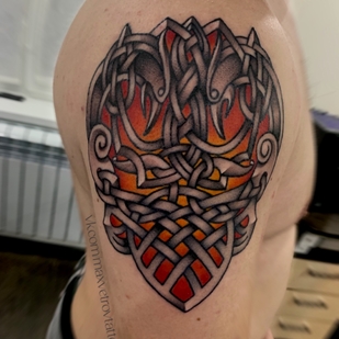 tatouage #66713 | Artiste tatoueur Maxim Vetrov