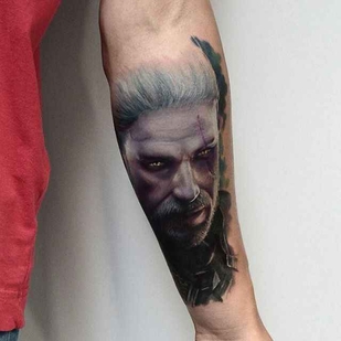 Couleur  tatouage sur Avant-bras #279 | Artiste tatoueur Karol Rybakowski