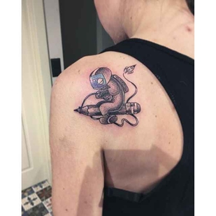 tatouage #159 | Artiste tatoueur Eva Krbdk