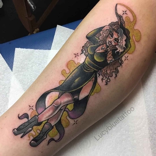 tatouage #10670 | Artiste tatoueur Lucy Blue