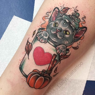 tatouage #10674 | Artiste tatoueur Lucy Blue