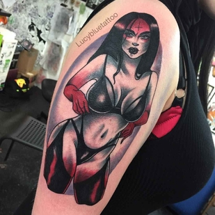 tatouage #10677 | Artiste tatoueur Lucy Blue