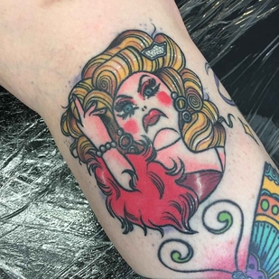 tatouage #10704 | Artiste tatoueur Lucy Blue