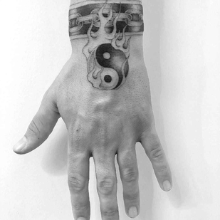 tatouage #20077 | Artiste tatoueur Stefan Spider Sinclair