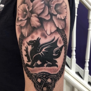 tatouage #39460 | Artiste tatoueur Lowri Elizabeth Rogers