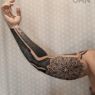 Homme Noir Cover-up tatouage sur Manche #67829 | Artiste tatoueur Ioann Leo ( LEO-VAN )