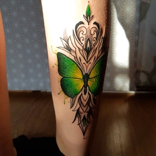 Femme Couleur Aquarelle tatouage sur Pied #67977 | Artiste tatoueur Ioann Leo ( LEO-VAN )