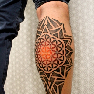 Homme Couleur Ornemental tatouage sur Jambe #68008 | Artiste tatoueur Ioann Leo ( LEO-VAN )