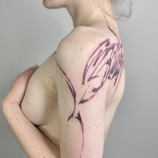Femme Couleur Abstrait tatouage sur Épaule #68022 | Artiste tatoueur Mary Nepostaeva