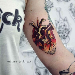 tatouage #10949 | Artiste tatoueur Alisa Tesla
