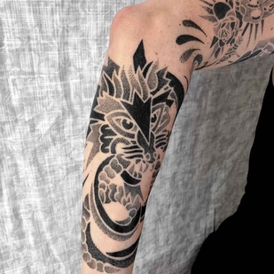 tatouage #20850 | Artiste tatoueur Sebastian Kandinsky