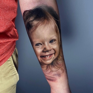 Couleur  tatouage sur Avant-bras #40064 | Artiste tatoueur Karol Rybakowski